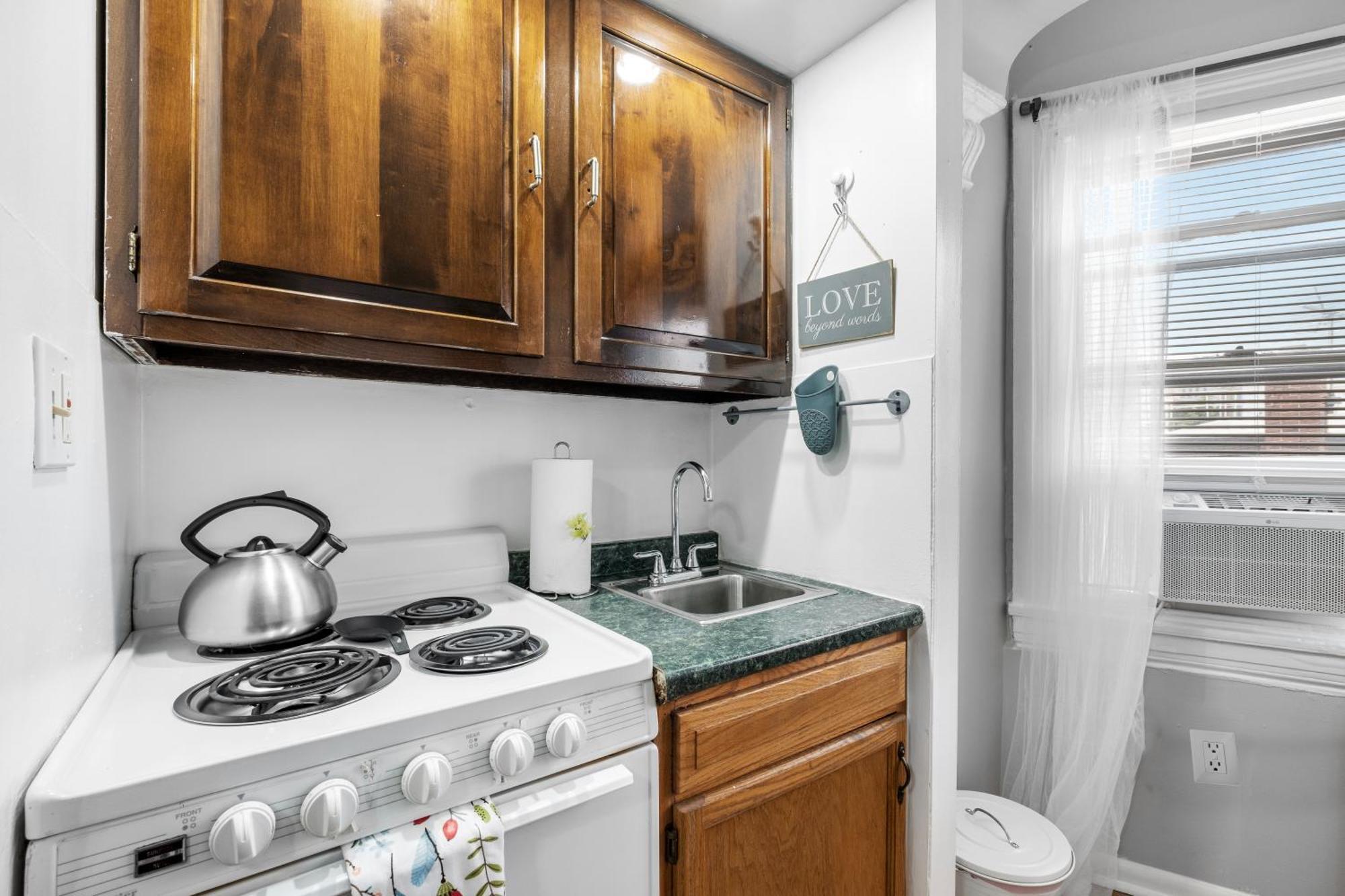 Stylish Studio In City Center Filadelfia Exterior foto